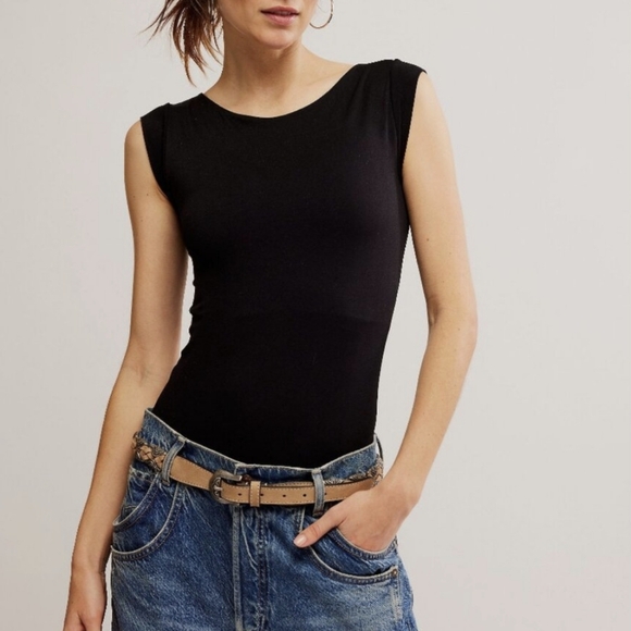 Free People NWOT Boatneck Seamless Bodysuit in Black sz SML - Picture 2 of 4
